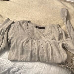 THE LIMITED: Gray Sweater